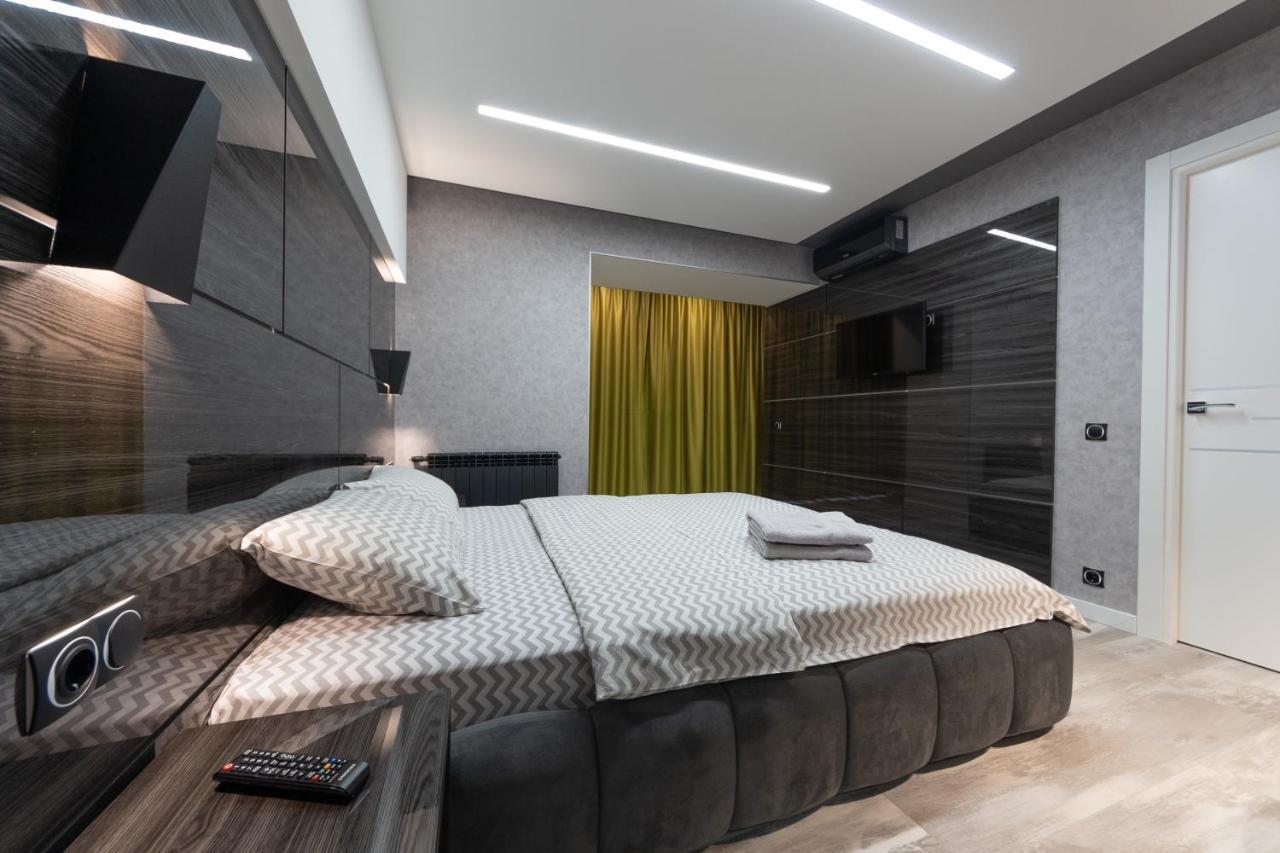 Luxrent Kreshatik Arenacity Skybar Kijów Zewnętrze zdjęcie