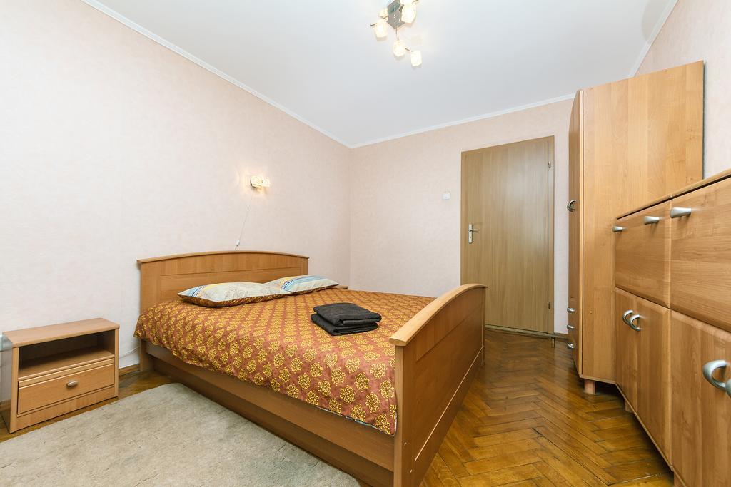 Luxrent Kreshatik Arenacity Skybar Kijów Zewnętrze zdjęcie