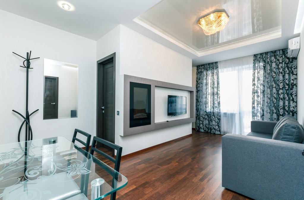 Luxrent Kreshatik Arenacity Skybar Kijów Zewnętrze zdjęcie